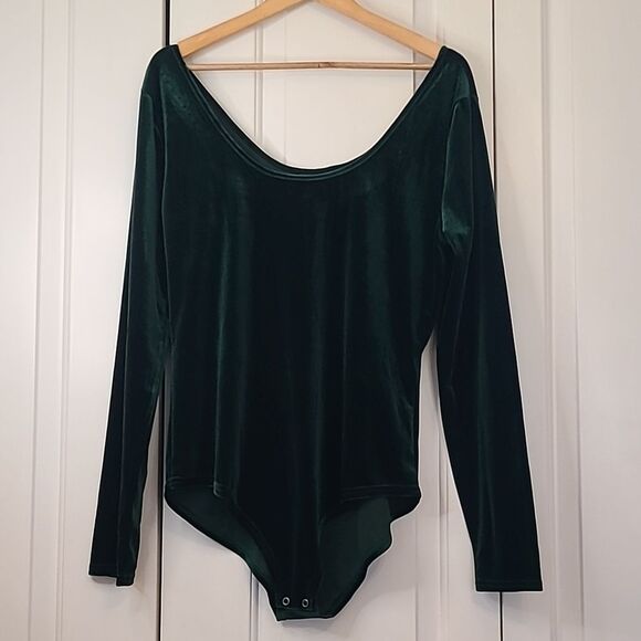 Modcloth Dark Green Stretch Velvet Bodysuit Scoop Neck Long Sleeve Size XL - Picture 2 of 11